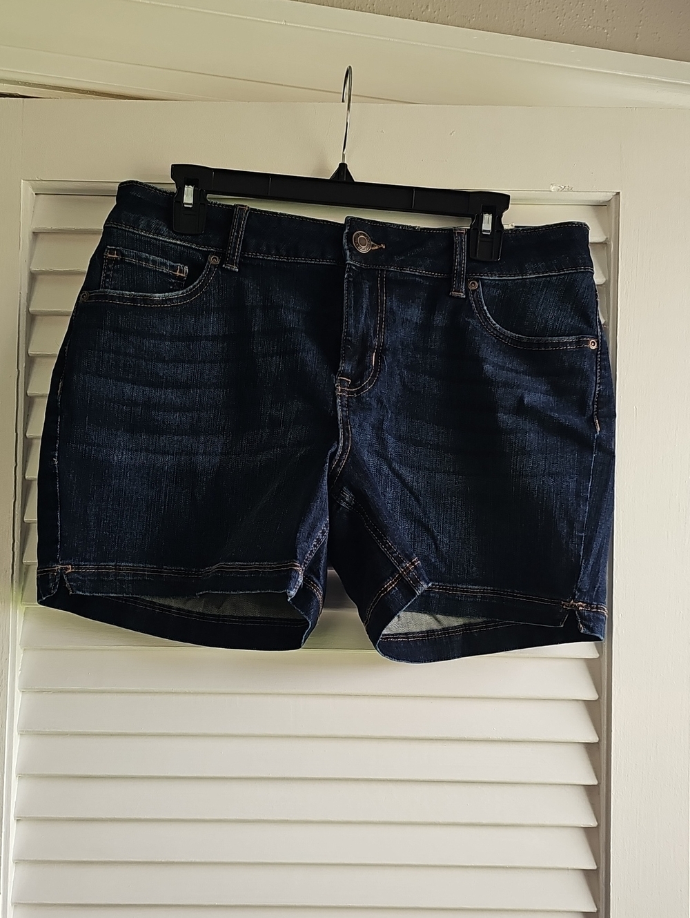 Maurices Dark Blue Denim Jean Shorts